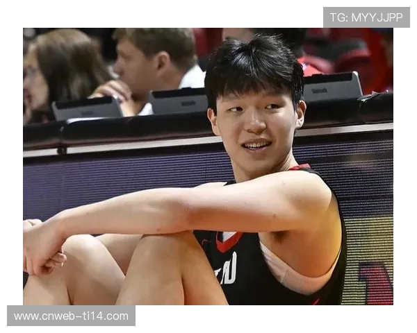 杨瀚森签约NBA开拓者，中国球员留洋新突破