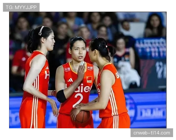 梦想队球员相拥庆祝爆冷战胜卫冕冠军